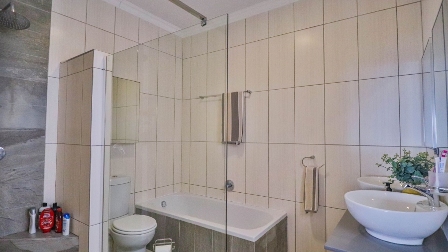 4 Bedroom Property for Sale in Dana Bay Western Cape